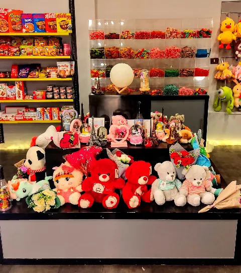 Happiness Store - Photos 68