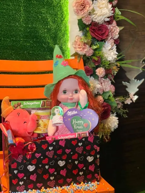 Happiness Store - Photos 39