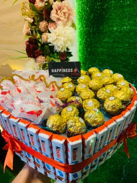 Happiness Store - Photos 22