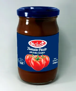 صلصة الطماطم الزجاجه