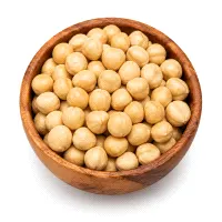 Peeled hazelnuts