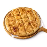 Middle chicken pie