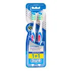 ORAL B TOOTHBRUSH PRO EXPERT EXTRA CLEAN MEDIUM ( 1+1 OFFER )